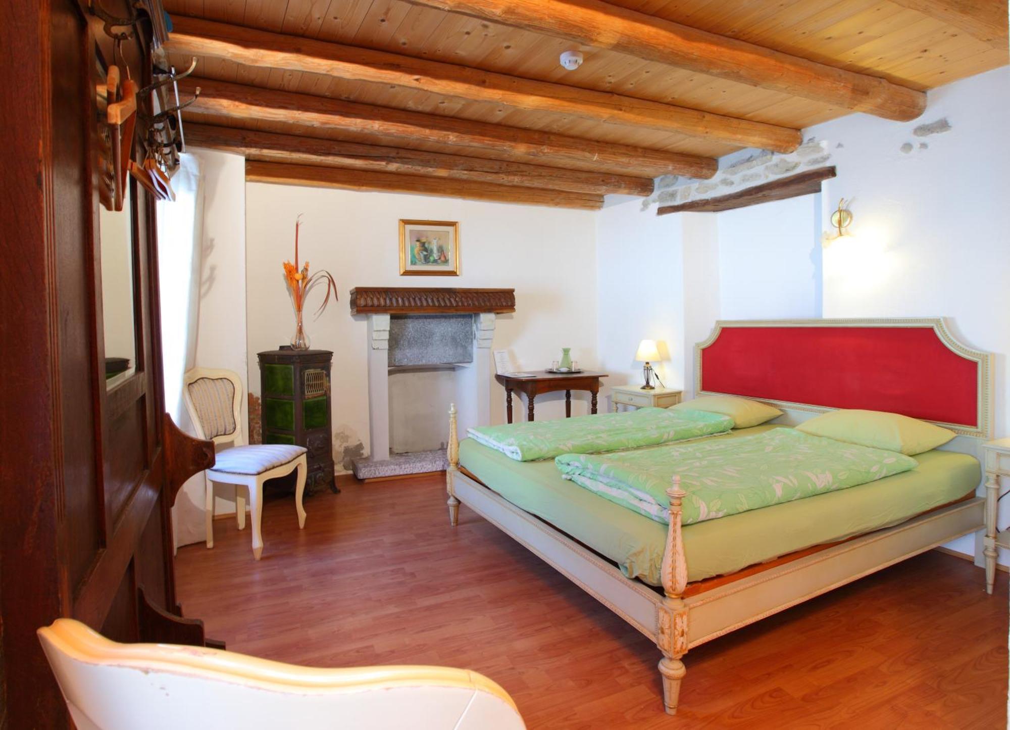 Osteria Ritrovo Dei Passeggeri Hotel SantʼAntonio Buitenkant foto